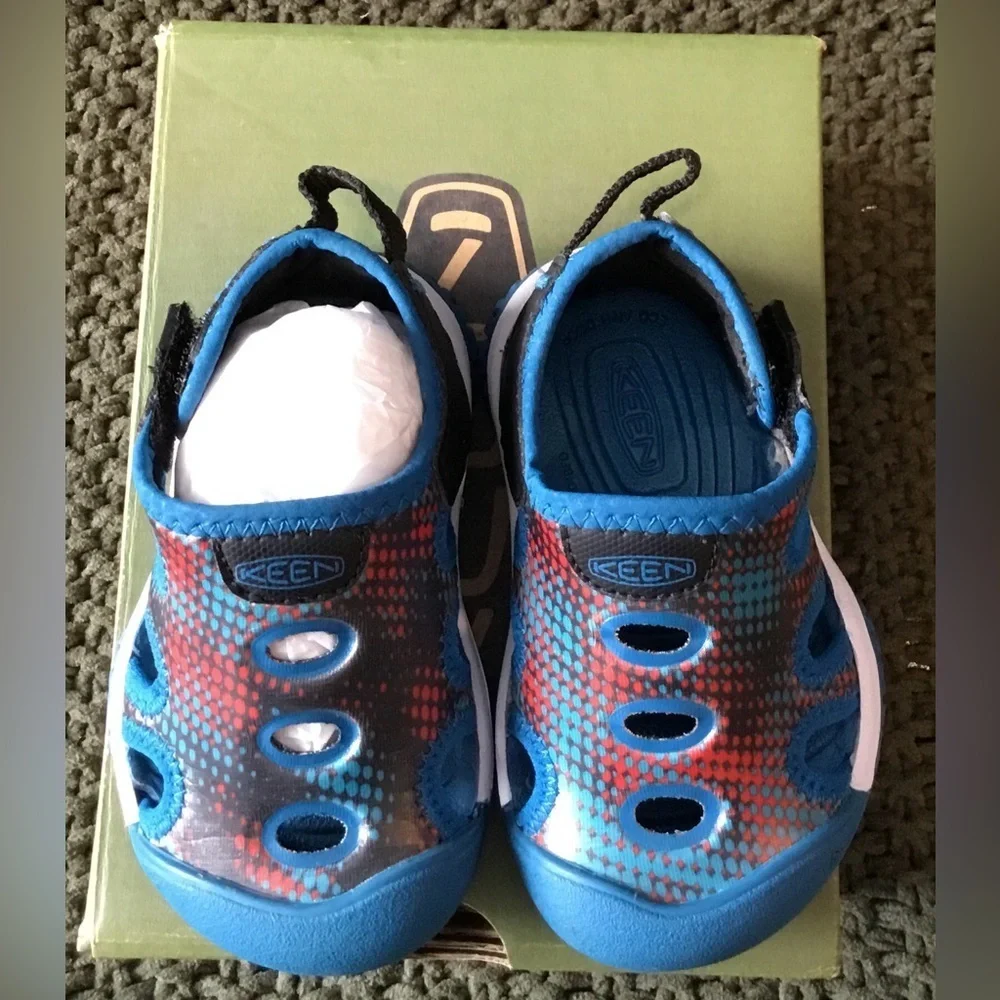 NWT KEEN Toddler’s Stingray Blue/Orange Quick Dry, Rubber, Water Shoes; Size 4